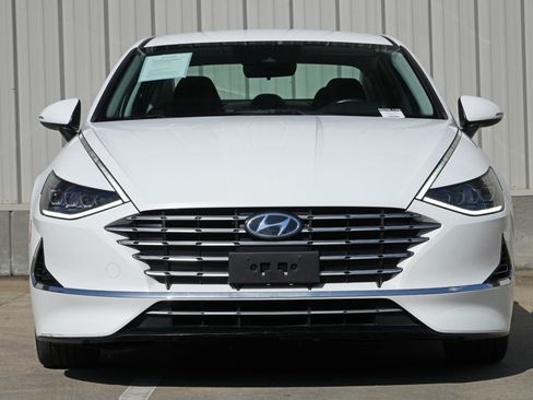 Used 2023 Hyundai Sonata SEL FWD image 6