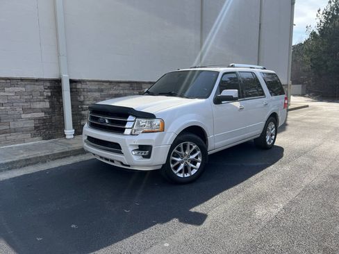 Used 2017 Ford Expedition Limited w/ Equipment Group 301A image 2