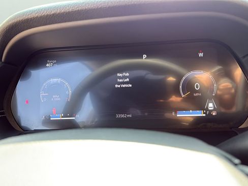 Used 2024 Jeep Grand Cherokee L Laredo RWD image 13