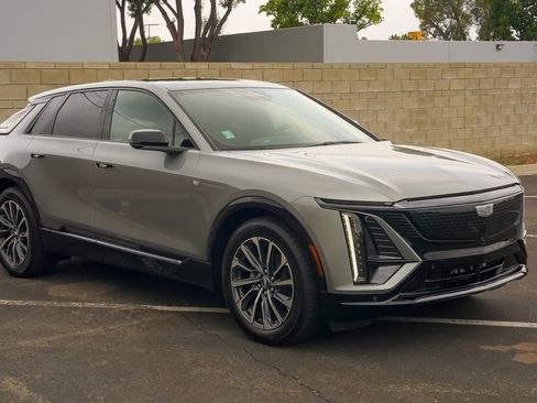 Used 2026 Cadillac Lyriq Sport image 6