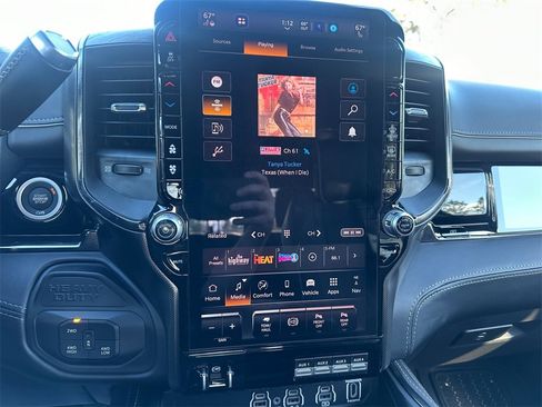 Certified 2025 RAM 2500 Limited w/ Towing Technology Group image 21