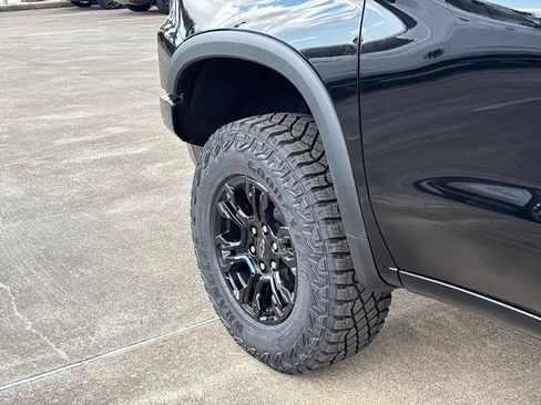 New 2026 Chevrolet Silverado 1500 ZR2 AWD/4WD image 16