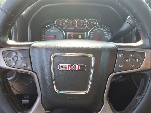 Used 2017 GMC Sierra 2500 SLT w/ All Terrain HD Package image 6