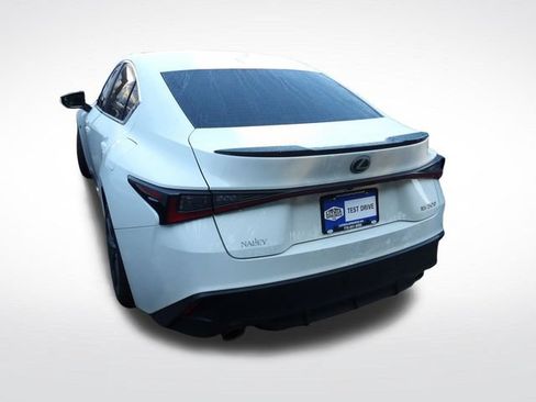 Used 2024 Lexus IS 300 F Sport RWD image 11