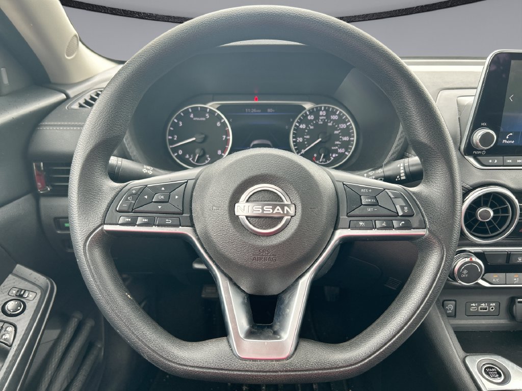 Used 2025 Nissan Sentra SV FWD image 14