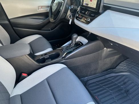 Used 2023 Toyota Corolla LE FWD image 16