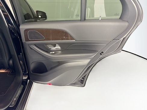 Certified 2025 Mercedes-Benz GLE 450e 4MATIC image 27