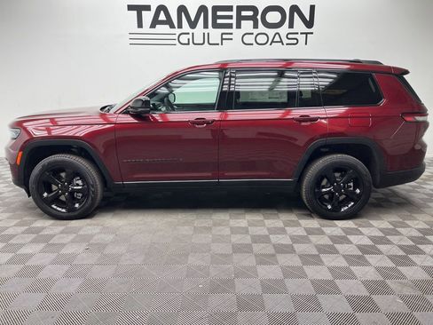 New 2025 Jeep Grand Cherokee L Limited w/ Luxury Tech Group II AWD/4WD image 2