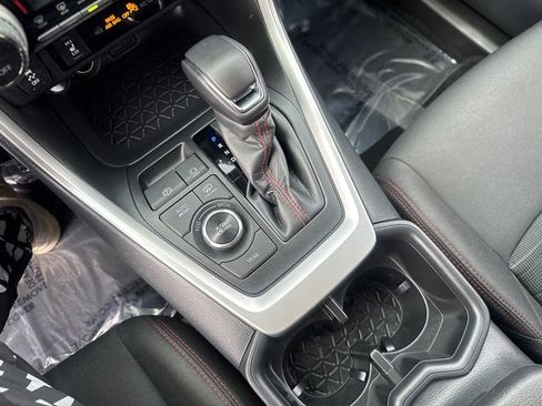 Certified 2025 Toyota RAV4 SE image 41