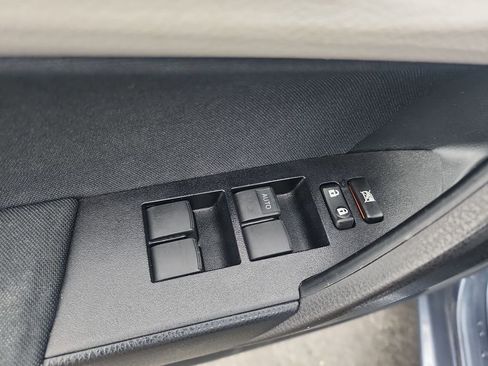 Used 2014 Toyota Corolla LE FWD image 20