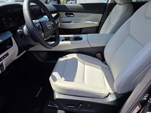 New 2025 Nissan Murano SL image 12