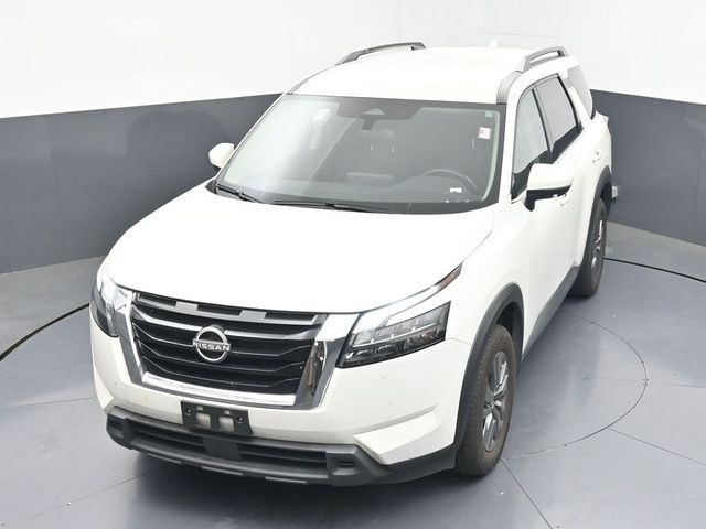 Used 2024 Nissan Pathfinder SV FWD image 24