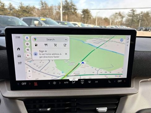 Used 2025 Ford Explorer Active w/ Active Comfort Package image 24