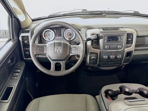 Used 2016 RAM 1500 ST w/ SXT Appearance Group image 20