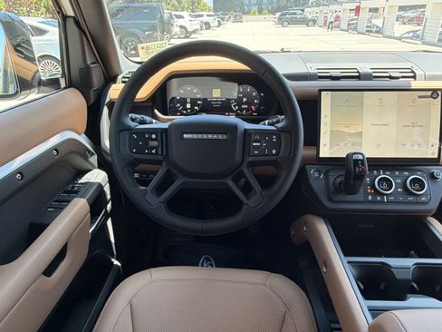 New 2026 Land Rover Defender 110 X-Dynamic SE AWD/4WD image 29