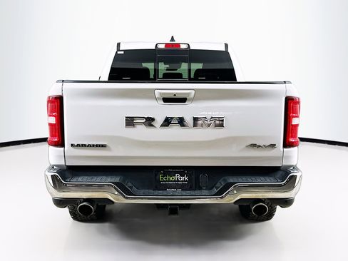 Used 2025 RAM 1500 Laramie image 7
