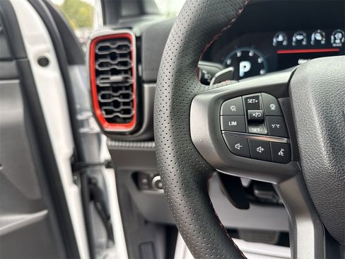 New 2025 Ford Ranger Raptor image 18