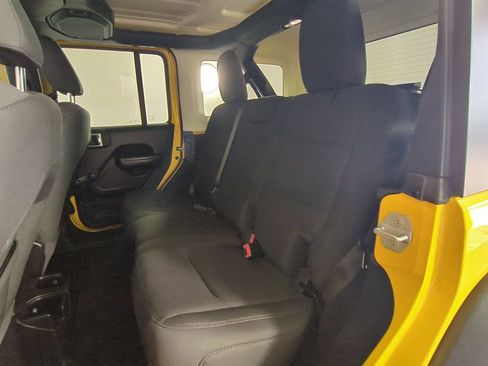 Used 2021 Jeep Wrangler Unlimited Sport AWD/4WD image 15