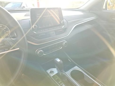 Used 2023 Nissan Altima 2.5 SV AWD/4WD image 29
