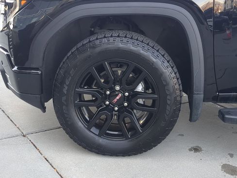 Used 2024 GMC Sierra 1500 Elevation w/ Elevation Premium Package image 13