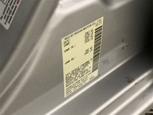 Used 2023 Nissan Altima 2.5 SR image 37