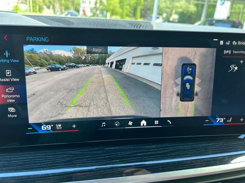 Used 2024 BMW X7 M60i w/ Executive Package AWD/4WD image 11