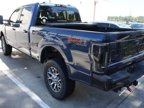Used 2020 Ford F250 Lariat w/ Lariat Ultimate Package image 4