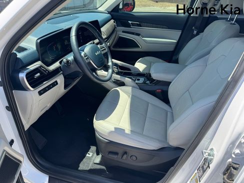 Certified 2025 Kia Telluride EX AWD/4WD image 9