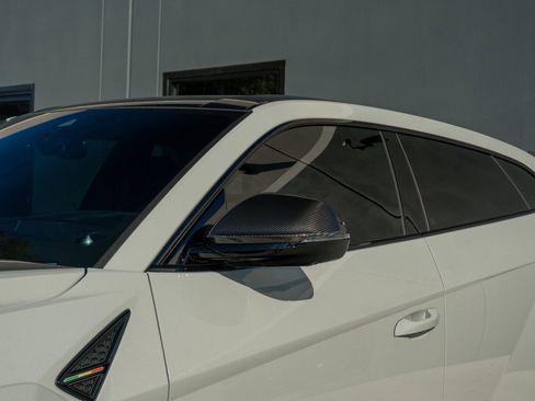 Used 2024 Lamborghini Urus Performante image 28