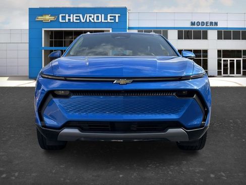 Used 2024 Chevrolet Equinox EV LT w/ LPO, Active Package image 7