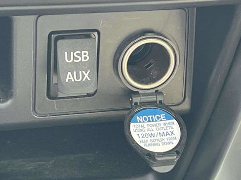 Used 2019 Toyota 4Runner SR5 Premium AWD/4WD image 31