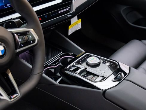 New 2026 BMW 530i xDrive 530i xDrive image 11