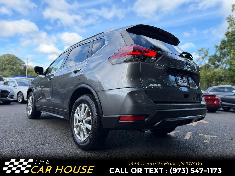 Used 2019 Nissan Rogue SV FWD image 3