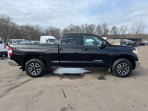 Used 2015 Toyota Tundra SR5 image 6