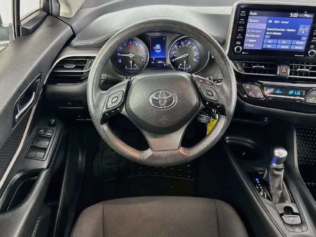 Used 2020 Toyota C-HR LE FWD image 14