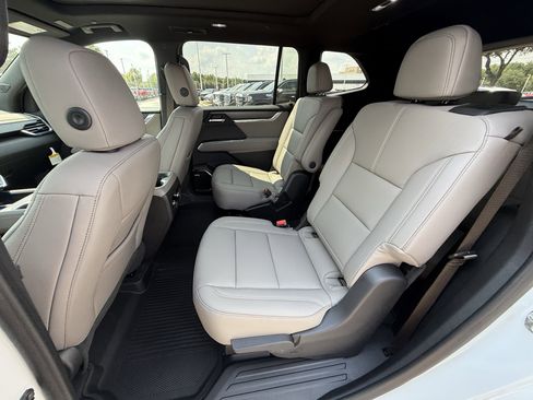 New 2026 GMC Acadia Elevation w/ Elevation Premium Package image 16