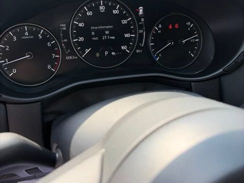 Certified 2025 MAZDA CX-50 AWD 2.5 S w/ Accent Package image 17