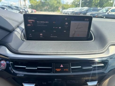 Used 2024 Acura MDX w/ Technology Package FWD image 19