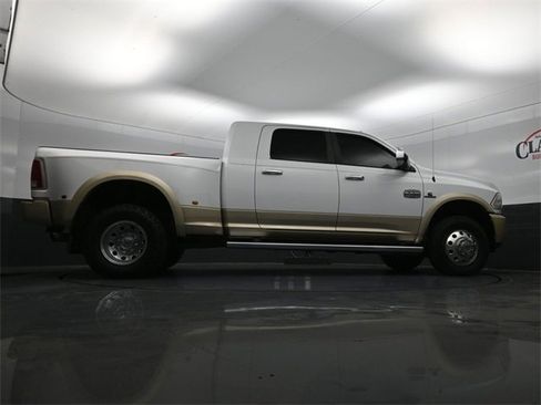 Used 2015 RAM 3500 Laramie Longhorn image 26