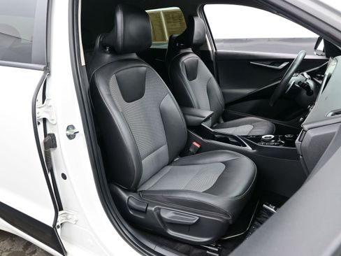 Used 2023 Kia Niro Wind w/ Wind Preserve Package image 14