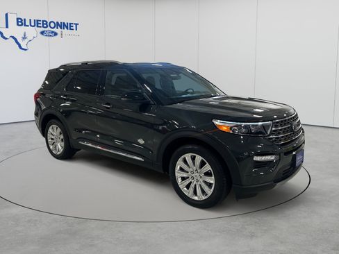 Certified 2023 Ford Explorer King Ranch w/ Technology Package RWD image 3