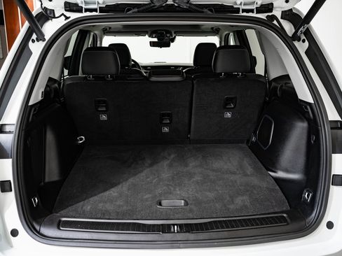 Used 2023 Jeep Grand Cherokee 30th Anniversary image 20