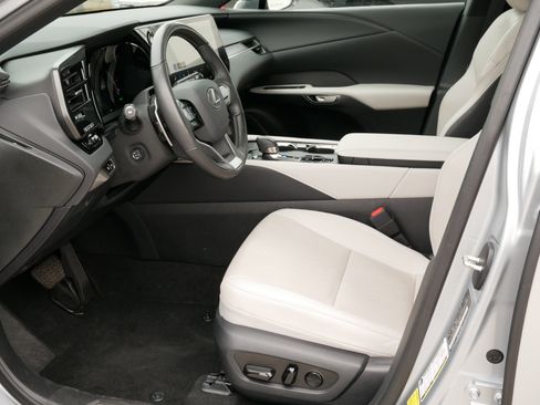 Certified 2024 Lexus RX 350 image 4