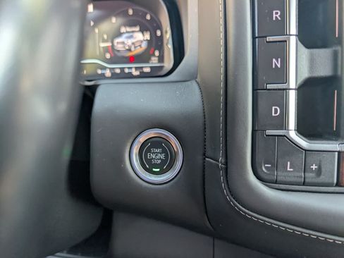Certified 2023 GMC Yukon Denali Ultimate AWD/4WD image 32