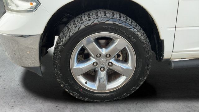 Used 2019 RAM 1500 Classic SLT AWD/4WD image 25