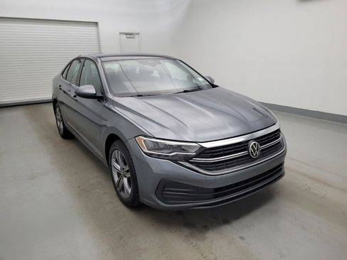 Used 2022 Volkswagen Jetta SE FWD image 13