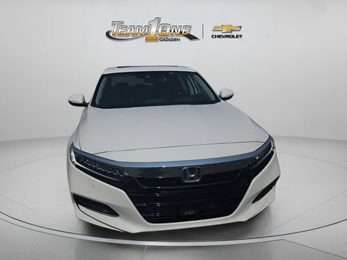 Used 2020 Honda Accord Touring image 2