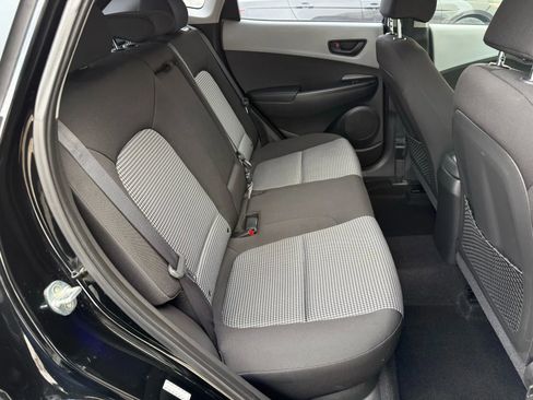 Used 2018 Hyundai Kona SE image 20