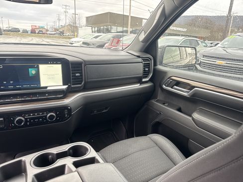 Used 2022 Chevrolet Silverado 1500 RST w/ Protection Package image 15