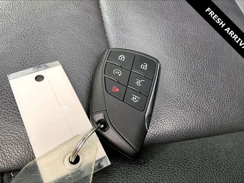 Used 2024 Chevrolet Suburban Z71 w/ Off-Road Capability Package image 33